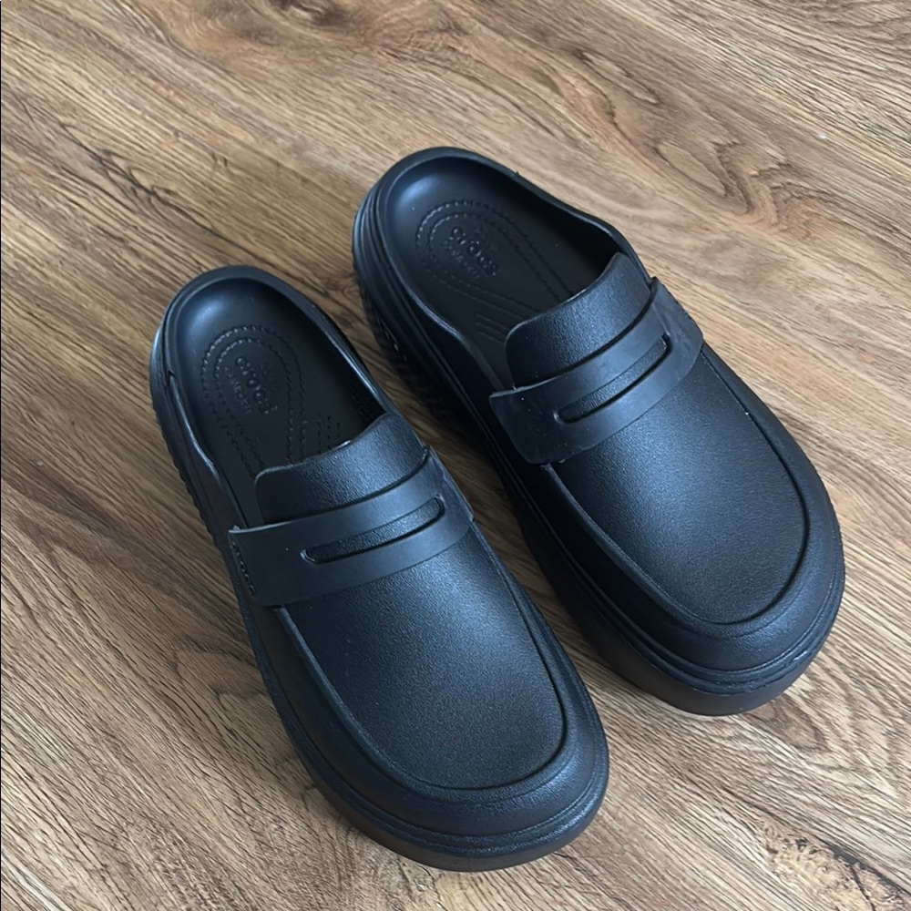 Black Croc Platform Loafers